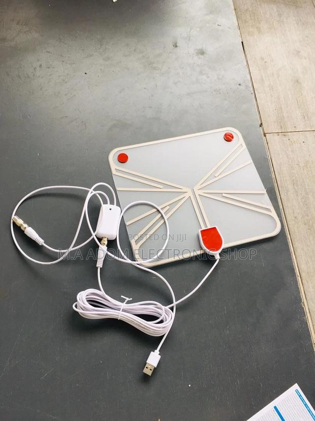 Uninterrupted Viewing With Transparent Indoor Antenna · Photo 2