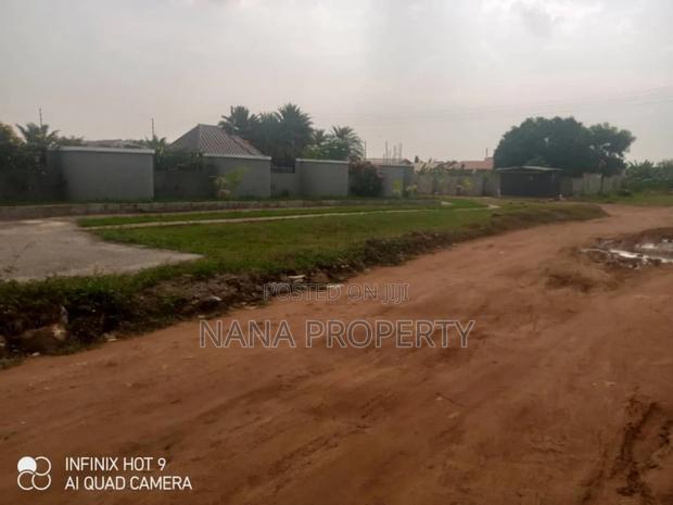 30 Acre of Land for Sale Located at Oyibi Saasabi Junction · Photo 4