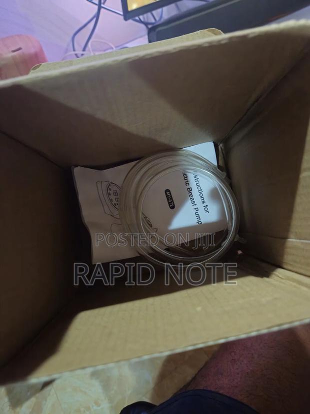 Automatic Breast Pump photo 6