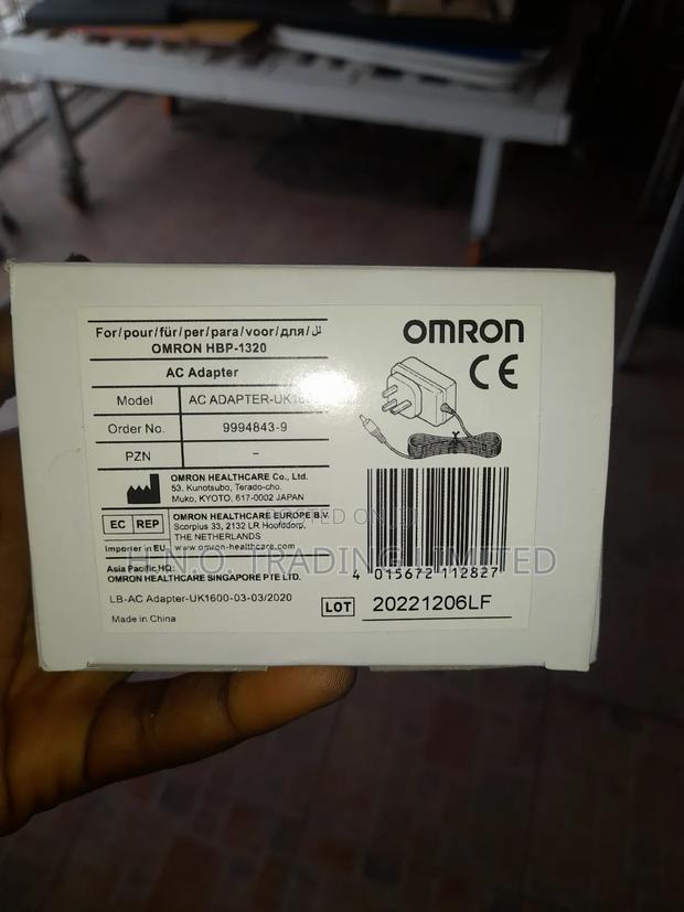 Omron Blood Pressure Monitor Charger · Photo 4