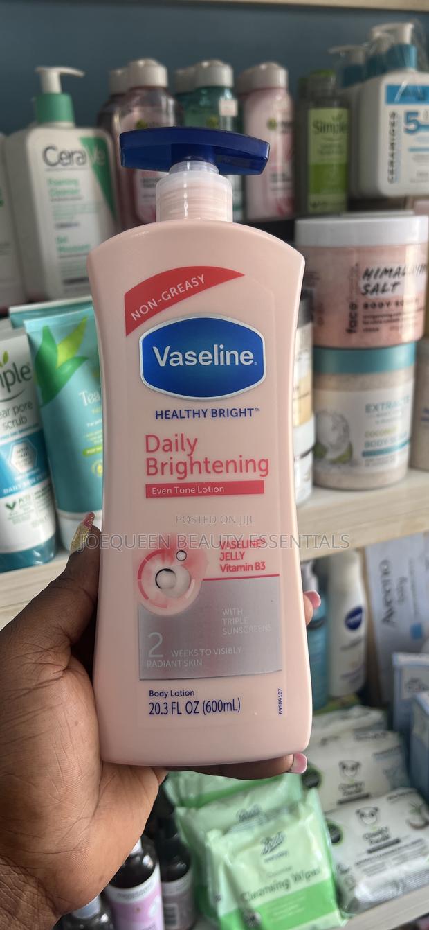 Vaseline Pump Body Lotion · Photo 2