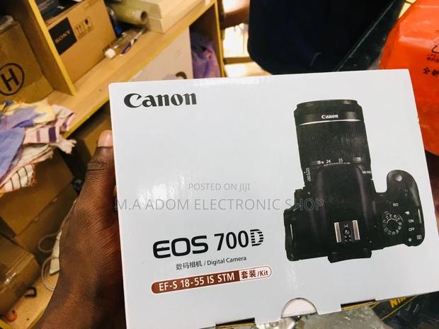 Canon EOS 700D With Lens: Your First DSLR Step · Photo 2