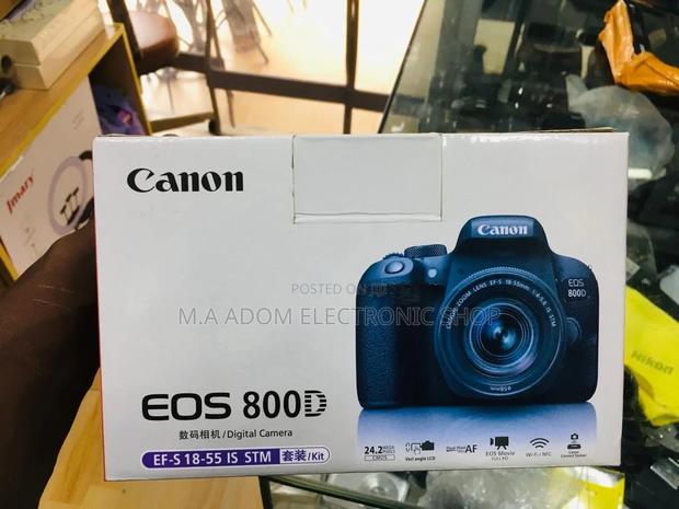 Canon Eos 800D Camera With Lens 18-55mm · Photo 2