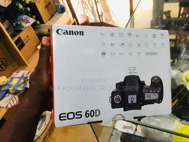 Canon Eos 60d Camera With 18-55mm Lens · Photo 2