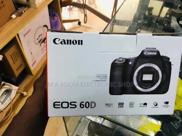EOS 60D With 18-55mm Lens:Your Versatile Photography Partner · Photo 2