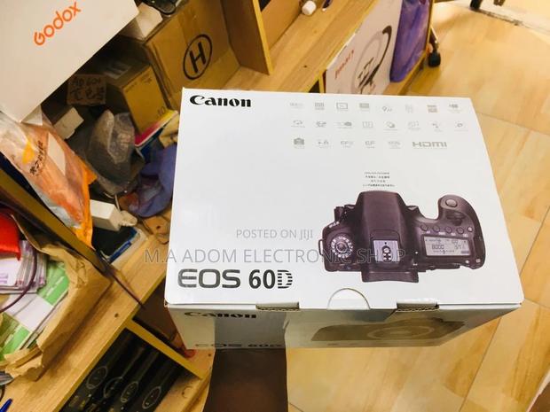 Canon EOS 60D DSLR With 18-55mm Lens:Your Creative Companion · Photo 2
