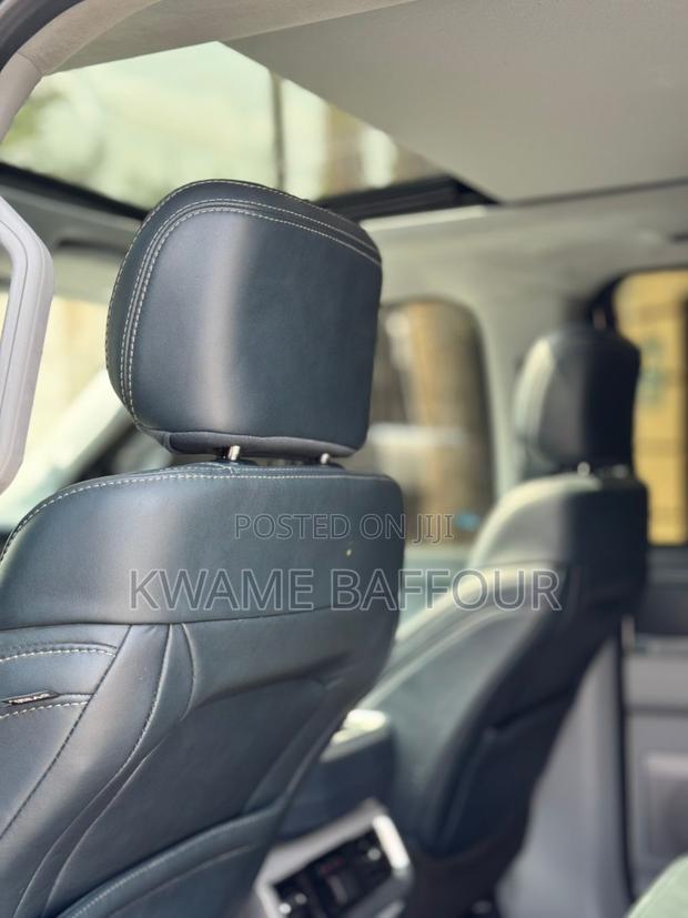 Ford F-150 2023 White