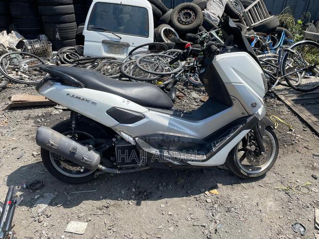 Yamaha NMAX 155 2020 White · Photo 4