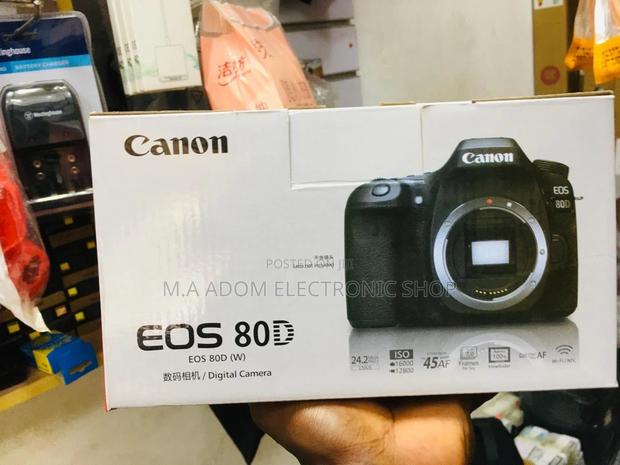 Canon EOS 80D Dslr: A Photographer's Dream · Photo 2