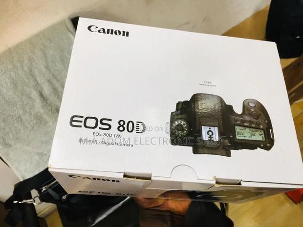 Canon EOS 80D DSLR: Your Versatile Photography Partner · Photo 2