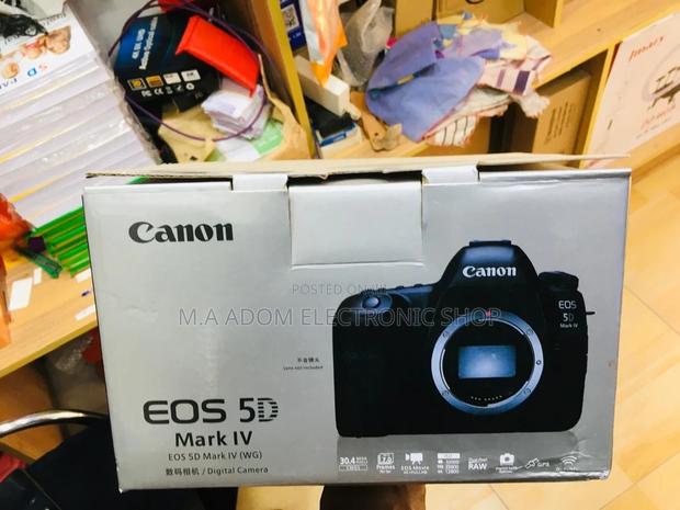 Canon EOS 5D Mark IV: A Photographer's Dream Camera · Photo 2