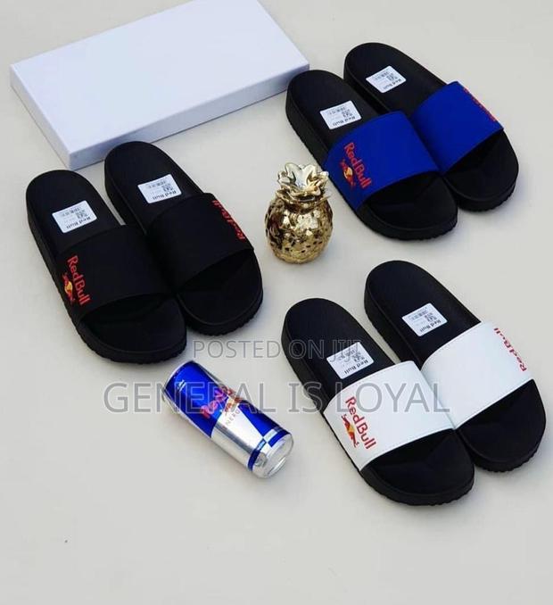 Red Bull Slippers · Photo 4