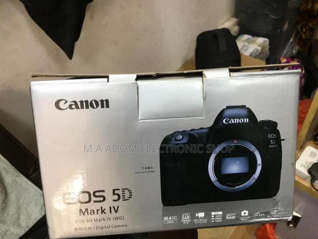 Canon EOS 5D Mark IV: A Masterpiece in Your Hands · Photo 2