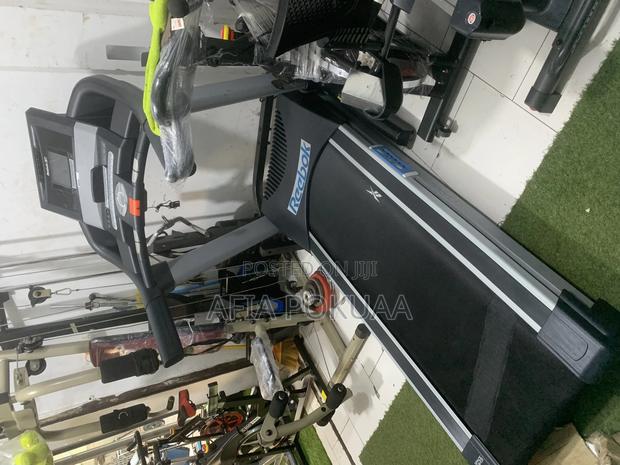 Reebok Commercial Treadmill · Photo 4