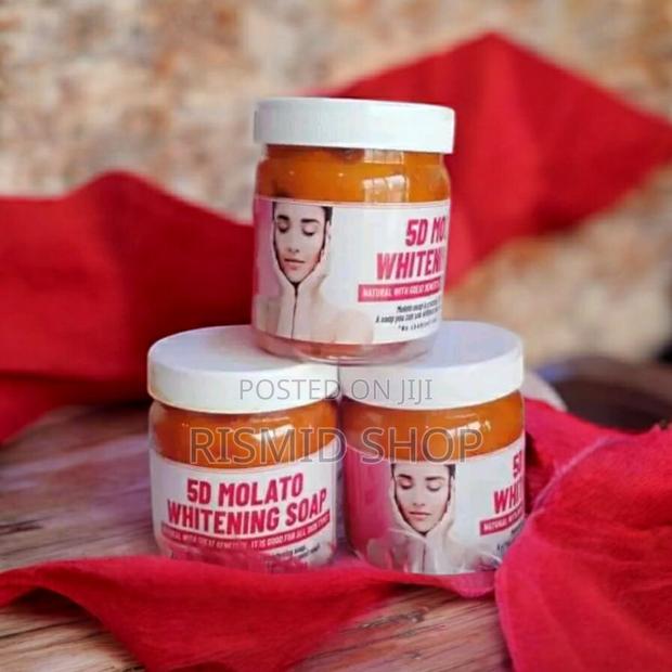 Molato Super Whitening Soap · Photo 3