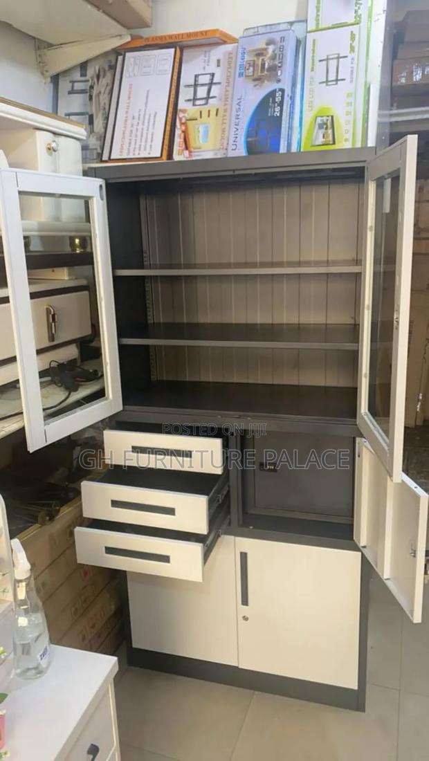 Metal Cabinet Office · Photo 3