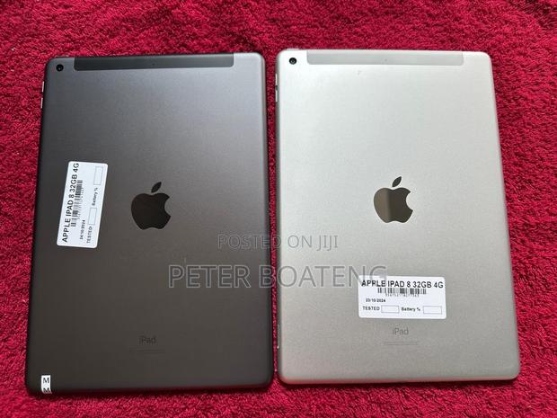 Apple iPad 10.2 (2020) 32 GB Silver · Photo 4