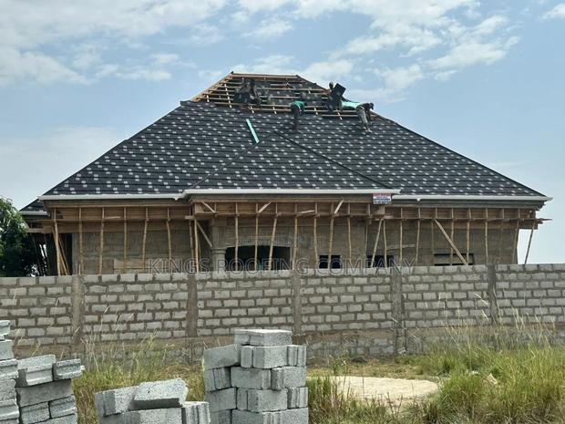 (Alu-Zinc) Black and White Shingles · Photo 4