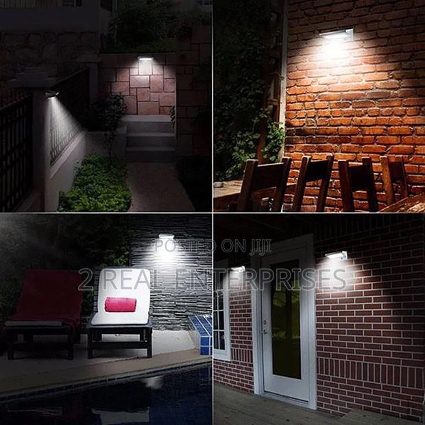 Luceco IP54 Era Solar Brick PIR Wall Light · Photo 2