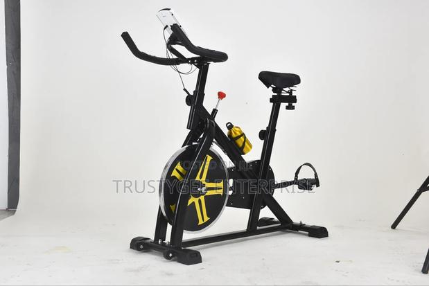 Y825 Exercise Bike photo 3
