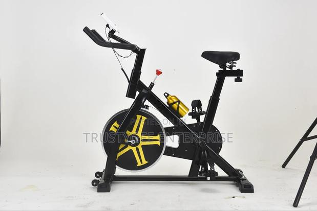Y825 Exercise Bike photo 5