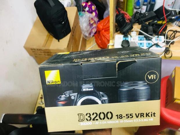 Nikon D3200: Capture Your World · Photo 2