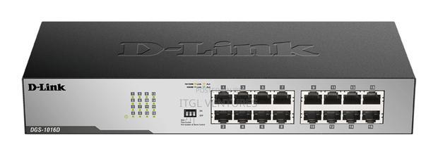 D Link 16 Port Gigabit · Photo 2