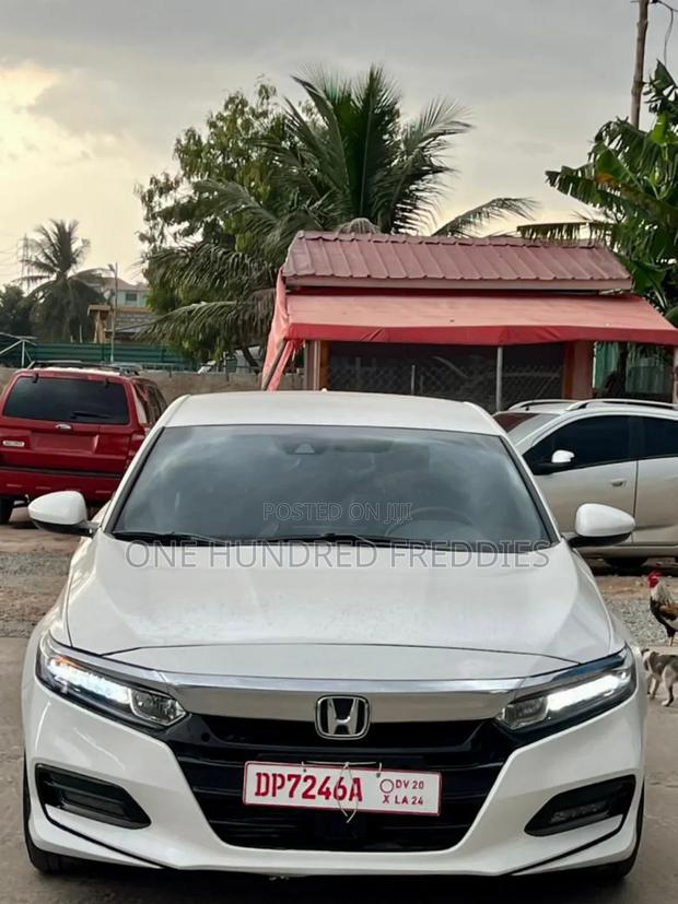 Honda Accord Touring 2.0T 2020 White