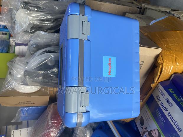 Vaccine Carrier · Photo 2