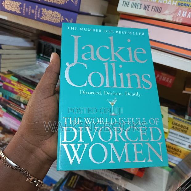 The World Is Full of Divorced Women Novel by Jackie Collins · Photo 2