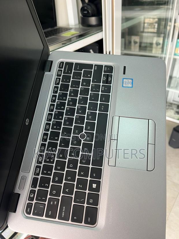Laptop HP EliteBook 820 G4 8GB Intel Core I5 SSD 256GB photo 3