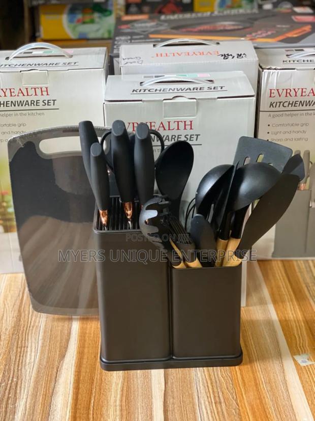 Manual 19pcs Silicon Laddle With Chopping Board · Photo 2