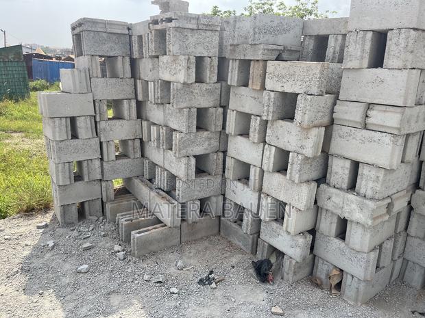 6” Hollow Concrete Blocks With Delivery photo 2