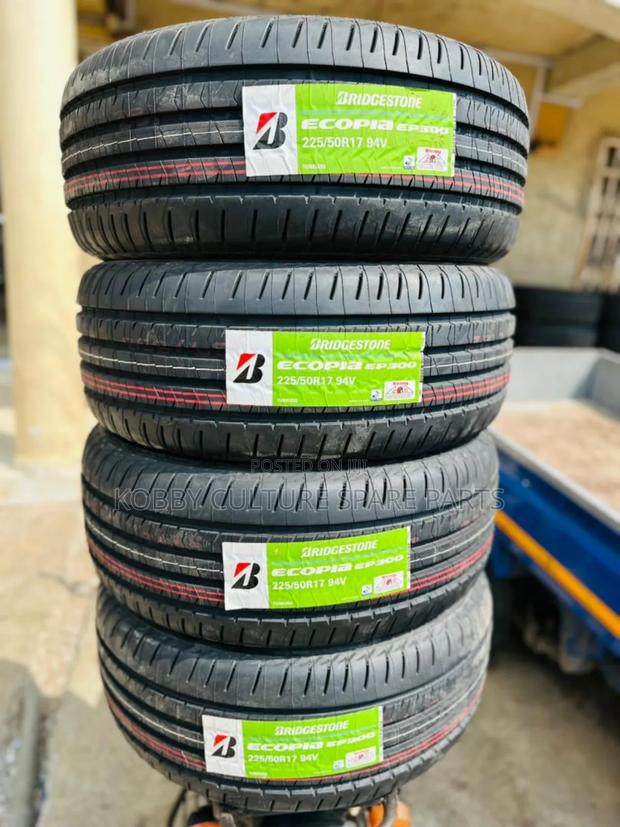 Original Bridgestone 225/50r17 Tyres Available for All Cars.