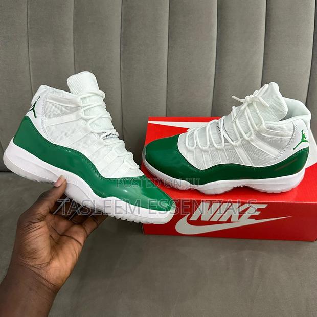 Air Jordan 11 photo 3