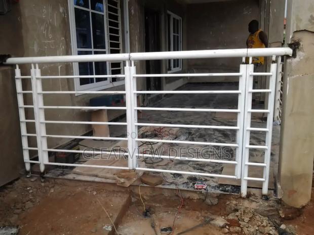 Handrail Balustrade / Staircase Barrister Installation · Photo 2