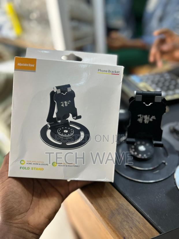 Rotating Adjustable Metallic Phone Stand · Photo 4