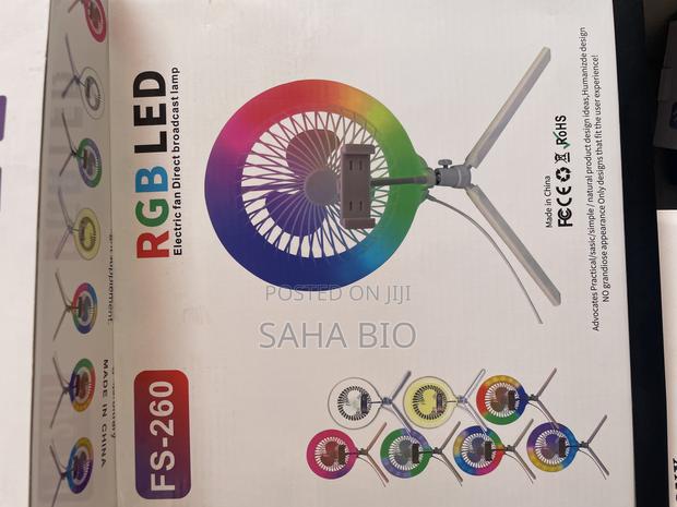 RGB Fan Ring Light · Photo 2