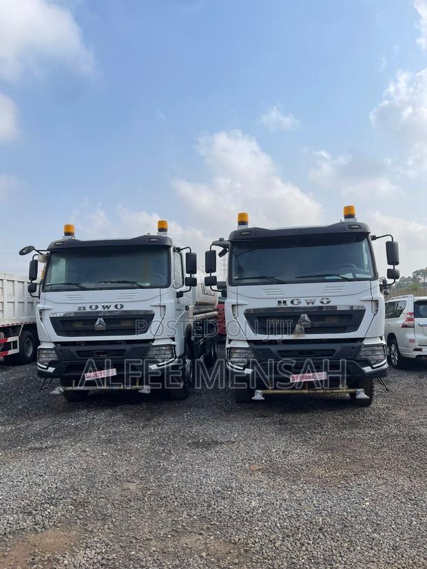 Sinotruk T7s 6x4 Water Tanker