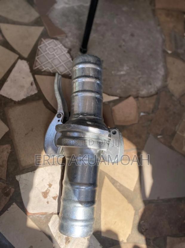 4" Toilet Coupling · Photo 4