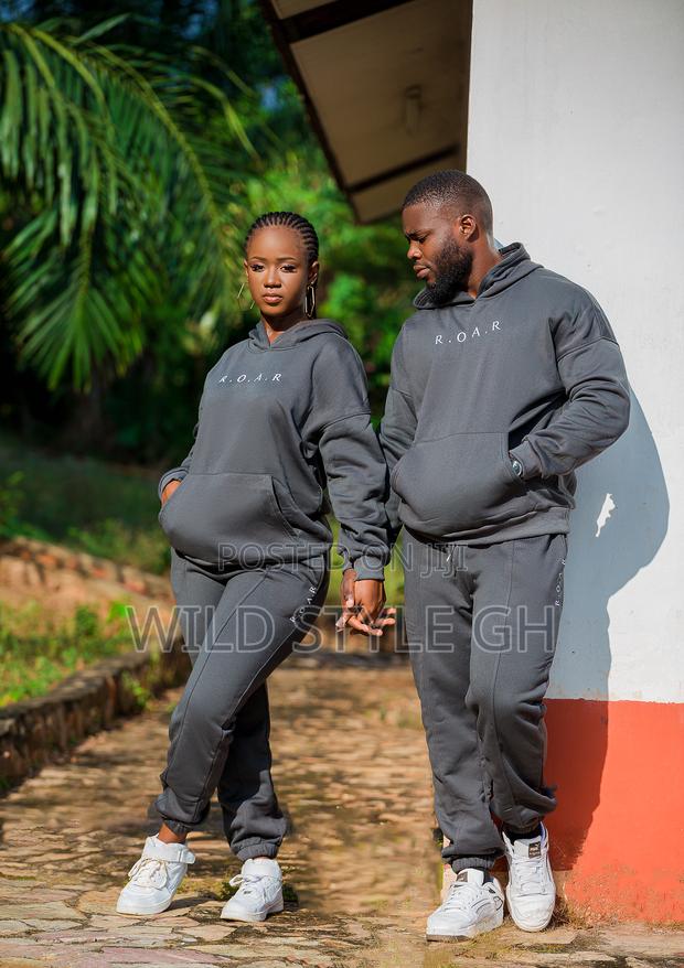 Quality Warm R.O.A.R Hoodie Tracksuits photo 4