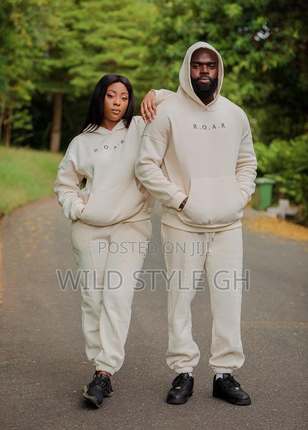 Quality Warm R.O.A.R Hoodie Tracksuits photo 8