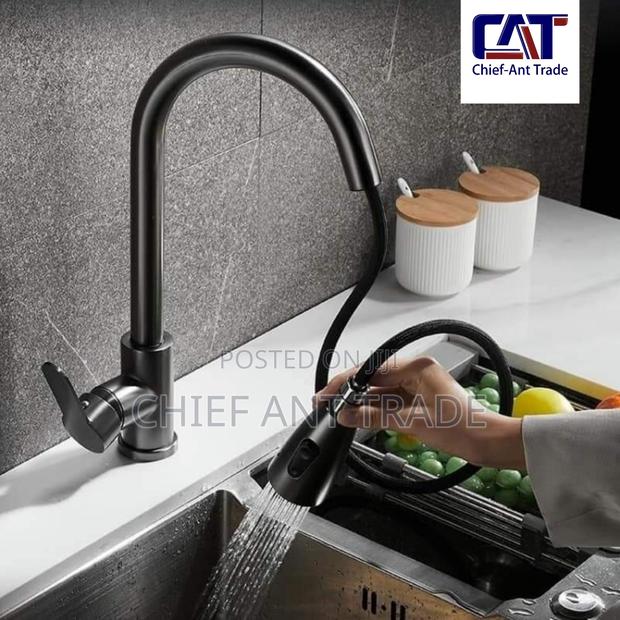 Pull Kitchen Faucet. Matt Black. 6016h · Photo 3