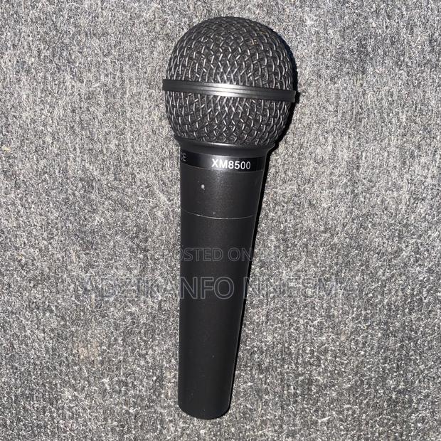 Dynamic Unidirectional Microphone (ULTRAVOICE XM8500) photo 2