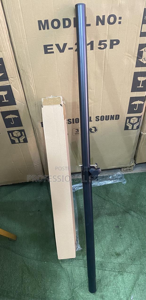 Speaker Stand · Photo 4