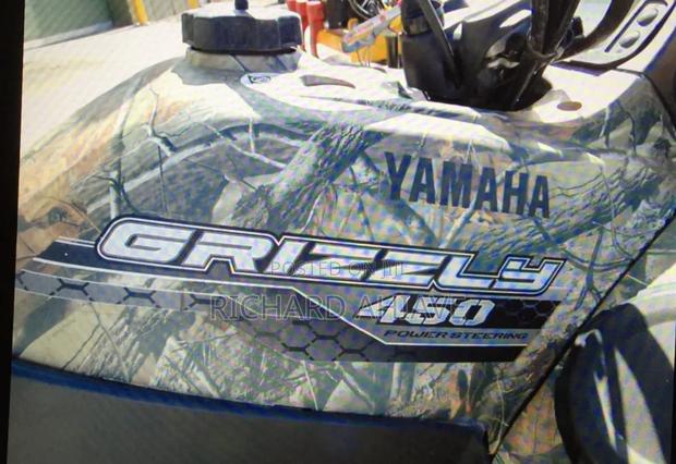 Yamaha 2019 Black photo 6