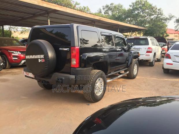 Hummer H3 SUV Adventure 2007 Black photo 2