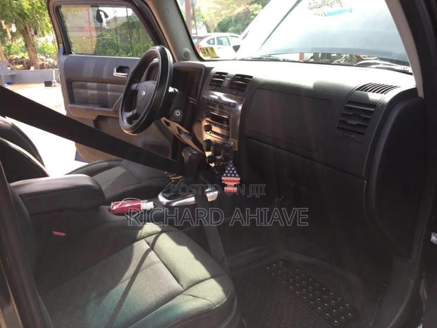 Hummer H3 SUV Adventure 2007 Black photo 5
