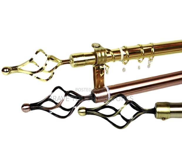 Adjustable Extendable Curtain Rod/Bar · Photo 4