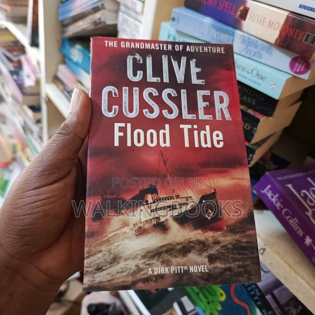 Flood Tide by Clive Cussler · Photo 2